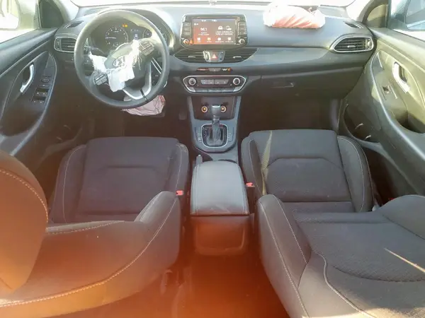 KMHH35LE6KU102148 2019 HYUNDAI ELANTRA - Image 8