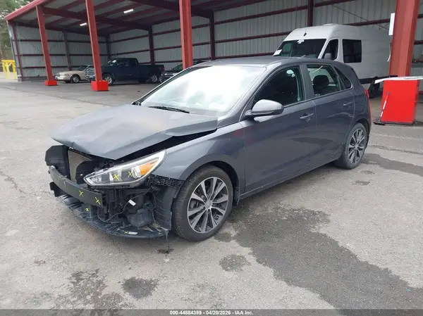 KMHH35LE6KU106958 2019 HYUNDAI ELANTRA - Image 2