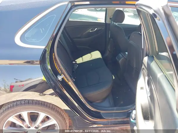KMHH35LE6KU108189 2019 HYUNDAI ELANTRA - Image 8