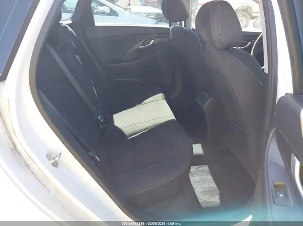 KMHH35LE6KU114672 2019 HYUNDAI ELANTRA - Image 8