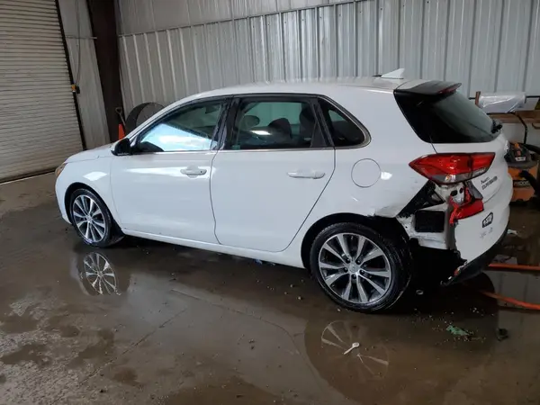 KMHH35LE7JU010741 2018 HYUNDAI ELANTRA - Image 2
