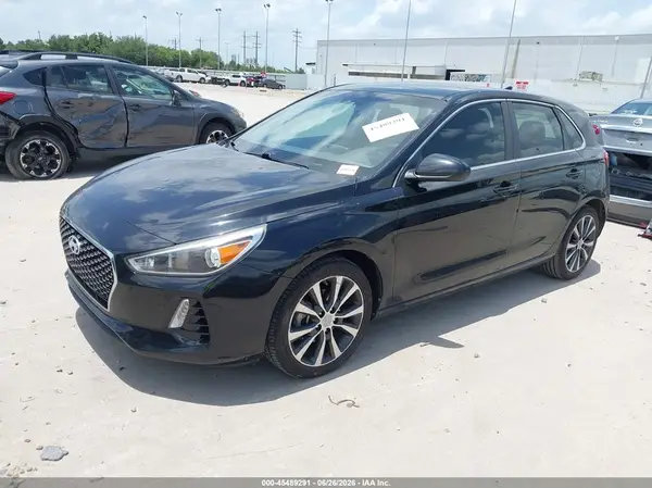 KMHH35LE7JU018516 2018 HYUNDAI ELANTRA - Image 2