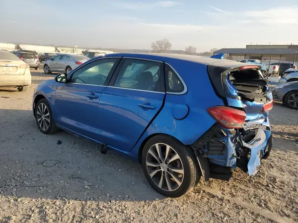 KMHH35LE7JU022548 2018 HYUNDAI ELANTRA - Image 2