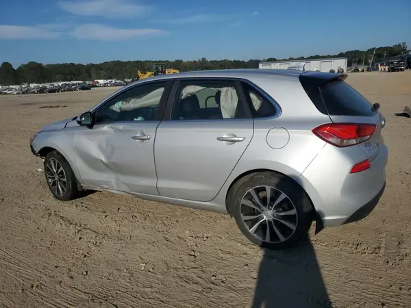 KMHH35LE7JU025241 2018 HYUNDAI ELANTRA - Image 2