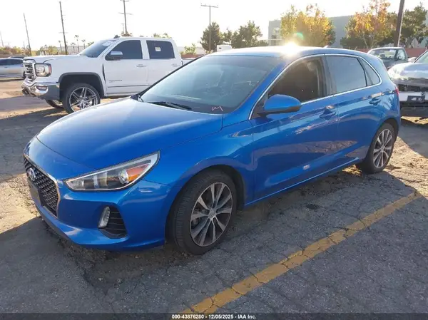 KMHH35LE7JU025496 2018 HYUNDAI ELANTRA - Image 2