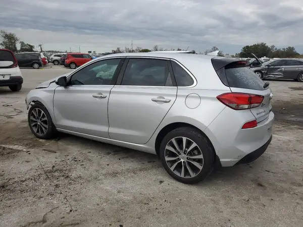 KMHH35LE7JU027121 2018 HYUNDAI ELANTRA - Image 2