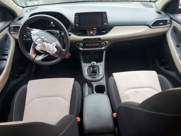 KMHH35LE7JU033372 2018 HYUNDAI ELANTRA - Image 8