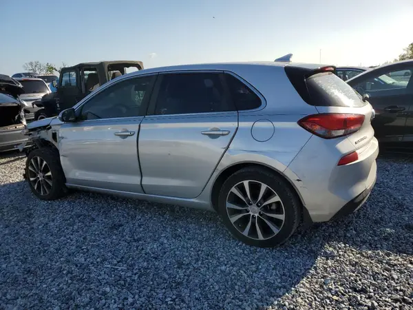 KMHH35LE7JU034182 2018 HYUNDAI ELANTRA - Image 2