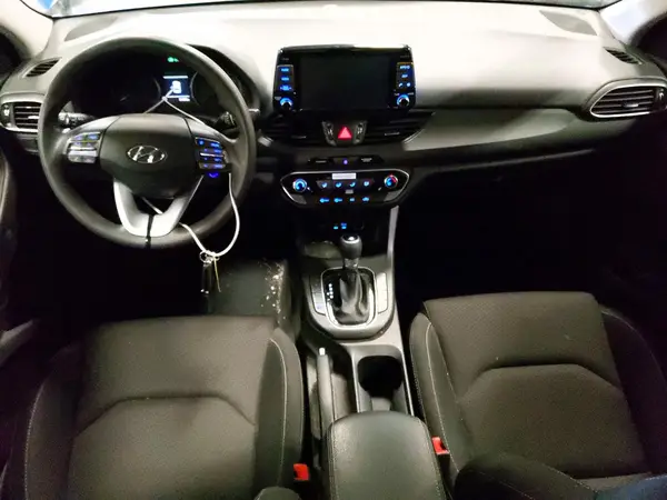 KMHH35LE7JU038653 2018 HYUNDAI ELANTRA - Image 8