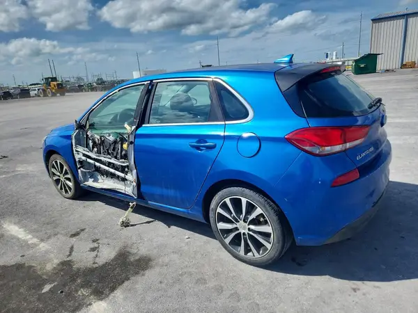 KMHH35LE7JU045683 2018 HYUNDAI ELANTRA - Image 2