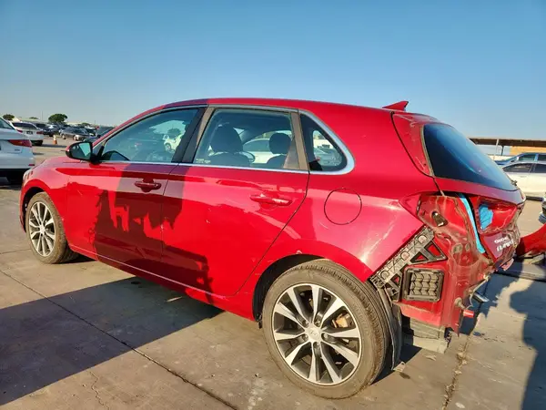 KMHH35LE7JU062077 2018 HYUNDAI ELANTRA - Image 2
