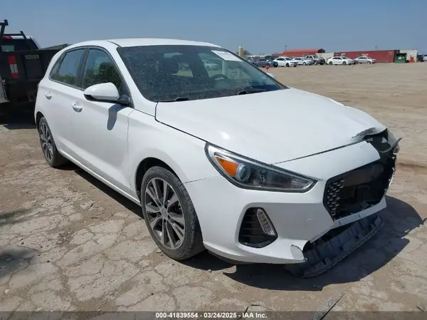 KMHH35LE7JU063696 2018 HYUNDAI ELANTRA - Image 1