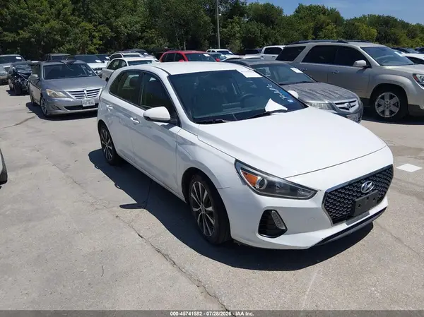 KMHH35LE7JU063729 2018 HYUNDAI ELANTRA - Image 1
