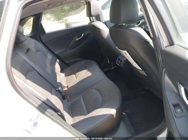 KMHH35LE7JU076271 2018 HYUNDAI ELANTRA - Image 8