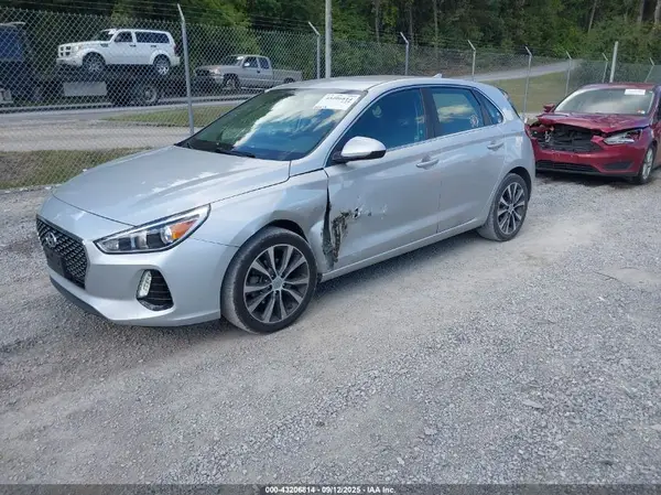 KMHH35LE7JU078764 2018 HYUNDAI ELANTRA - Image 2