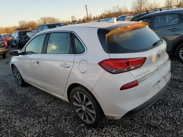 KMHH35LE7KU098756 2019 HYUNDAI ELANTRA - Image 2