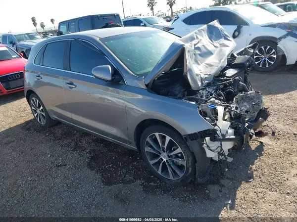 KMHH35LE7LU136794 2020 HYUNDAI ELANTRA - Image 1