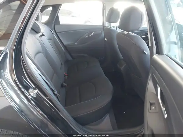 KMHH35LE8JU013275 2018 HYUNDAI ELANTRA - Image 8