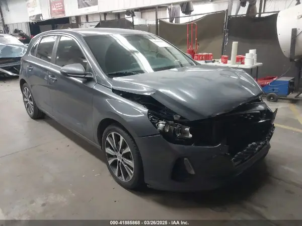 KMHH35LE8JU013423 2018 HYUNDAI ELANTRA - Image 1