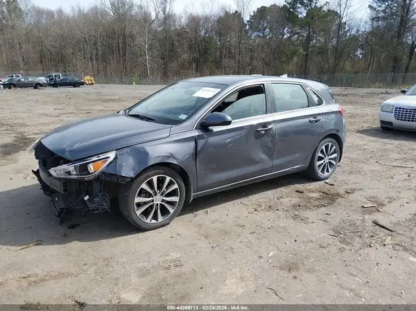 KMHH35LE8JU021196 2018 HYUNDAI ELANTRA - Image 2