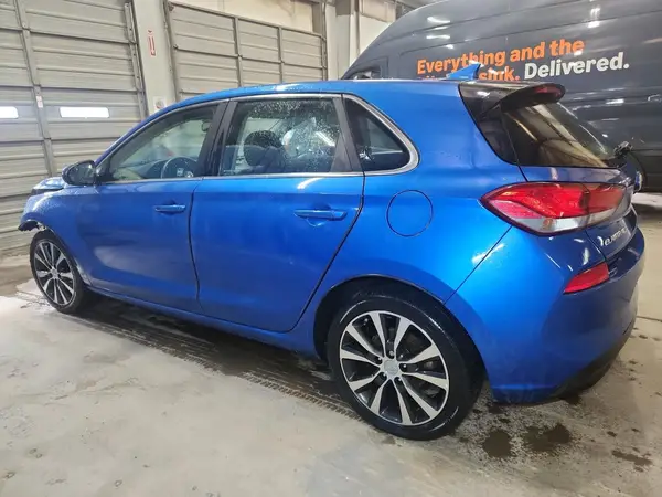 KMHH35LE8JU022770 2018 HYUNDAI ELANTRA - Image 2