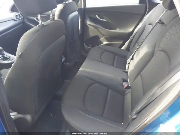 KMHH35LE8JU024213 2018 HYUNDAI ELANTRA - Image 8