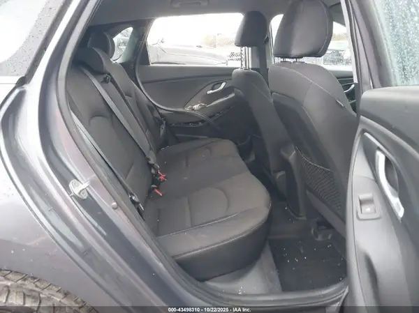 KMHH35LE8JU024437 2018 HYUNDAI ELANTRA - Image 8