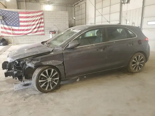 KMHH35LE8JU025328 2018 HYUNDAI ELANTRA - Image 1