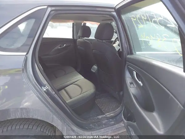 KMHH35LE8JU038404 2018 HYUNDAI ELANTRA - Image 8