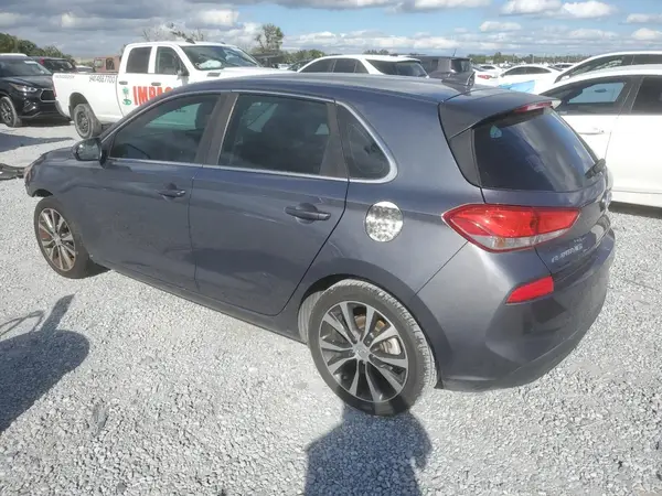 KMHH35LE8JU062251 2018 HYUNDAI ELANTRA - Image 2