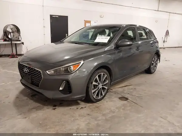KMHH35LE8JU068728 2018 HYUNDAI ELANTRA - Image 2