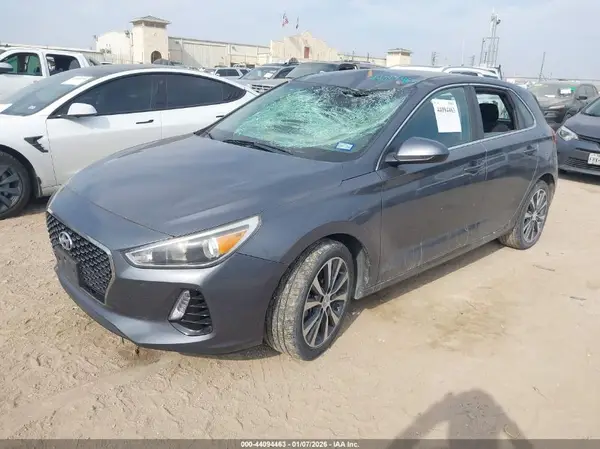 KMHH35LE8KU088639 2019 HYUNDAI ELANTRA - Image 2
