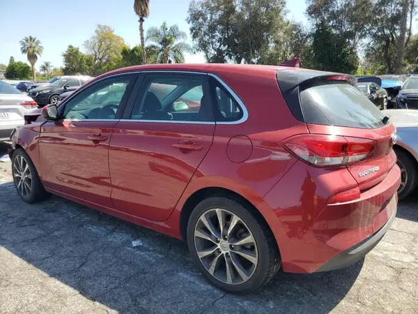 KMHH35LE8KU091492 2019 HYUNDAI ELANTRA - Image 2