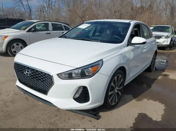 KMHH35LE8KU091783 2019 HYUNDAI ELANTRA - Image 2
