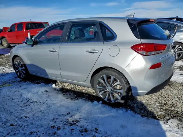 KMHH35LE8KU094795 2019 HYUNDAI ELANTRA - Image 2