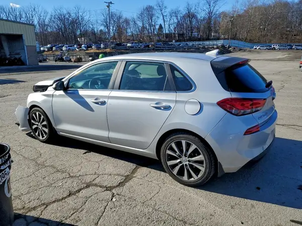 KMHH35LE8KU102846 2019 HYUNDAI ELANTRA - Image 2