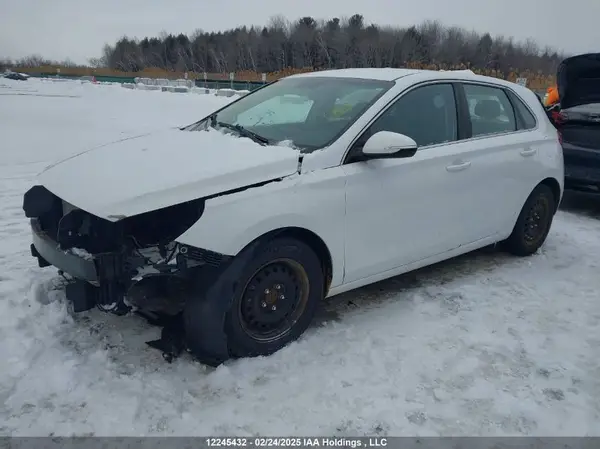 KMHH35LE8KU108307 2019 HYUNDAI ELANTRA - Image 2