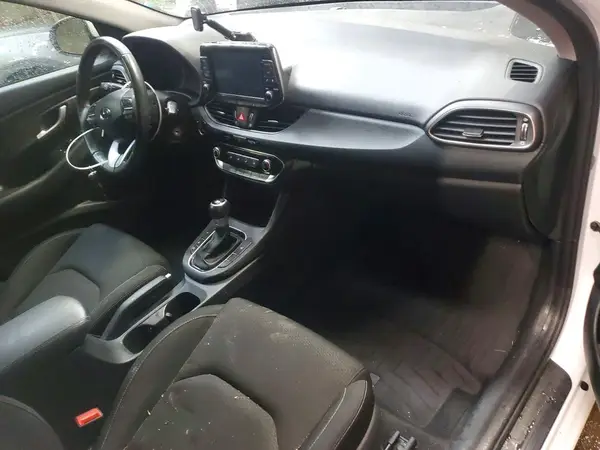 KMHH35LE8KU115015 2019 HYUNDAI ELANTRA - Image 8