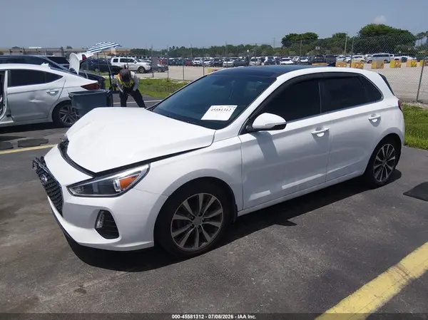 KMHH35LE8LU137436 2020 HYUNDAI ELANTRA - Image 2