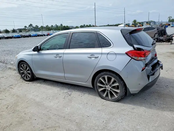 KMHH35LE8LU138635 2020 HYUNDAI ELANTRA - Image 2