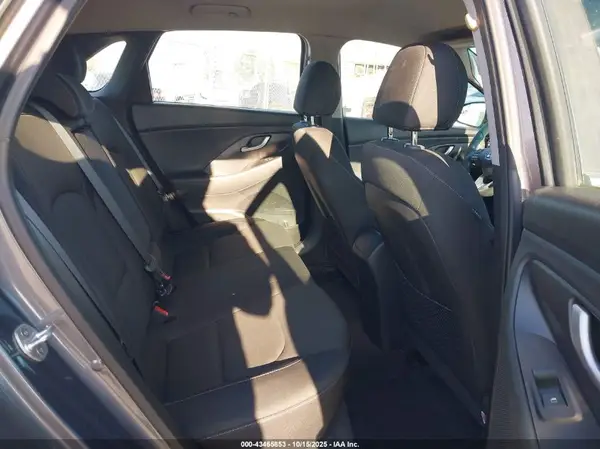 KMHH35LE9JU011924 2018 HYUNDAI ELANTRA - Image 8