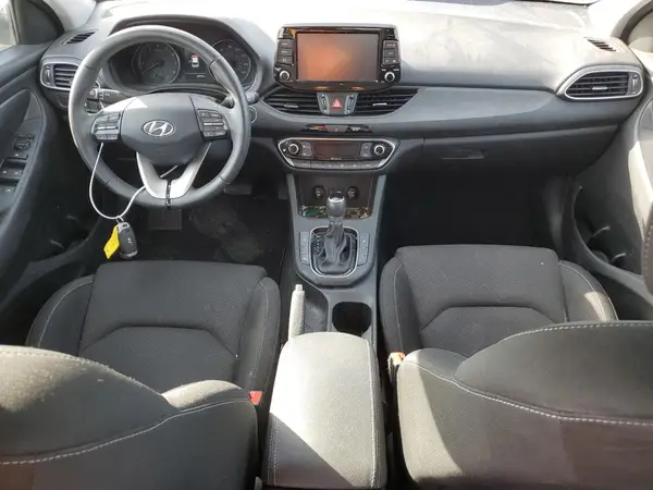 KMHH35LE9JU015567 2018 HYUNDAI ELANTRA - Image 8