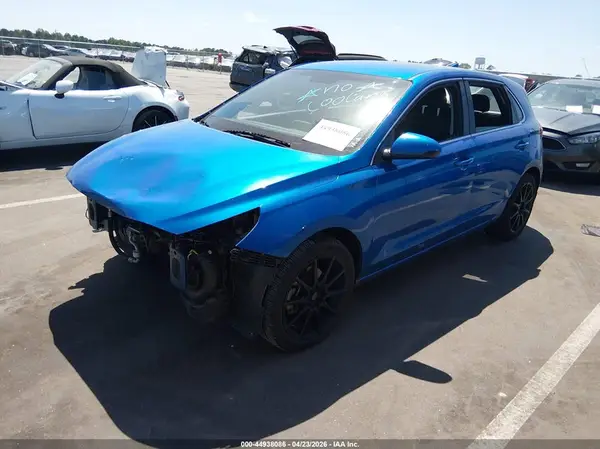 KMHH35LE9JU016458 2018 HYUNDAI ELANTRA - Image 2
