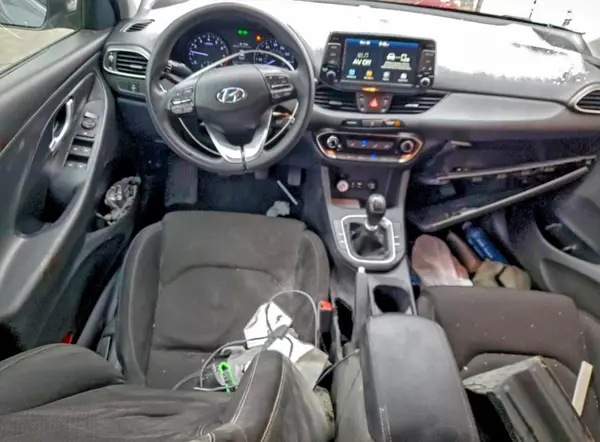 KMHH35LE9JU018422 2018 HYUNDAI ELANTRA - Image 8
