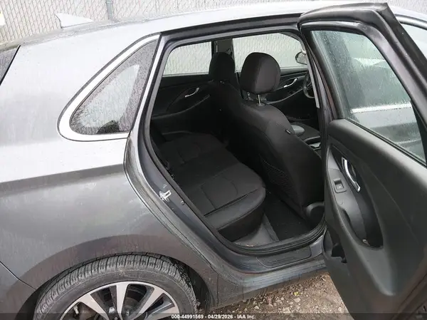 KMHH35LE9JU020655 2018 HYUNDAI ELANTRA - Image 8