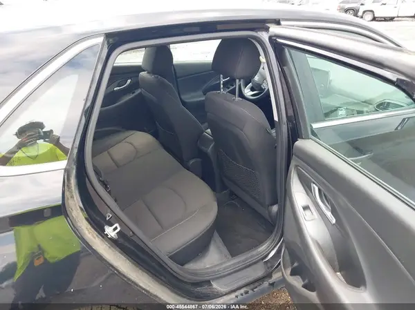 KMHH35LE9JU025757 2018 HYUNDAI ELANTRA - Image 8