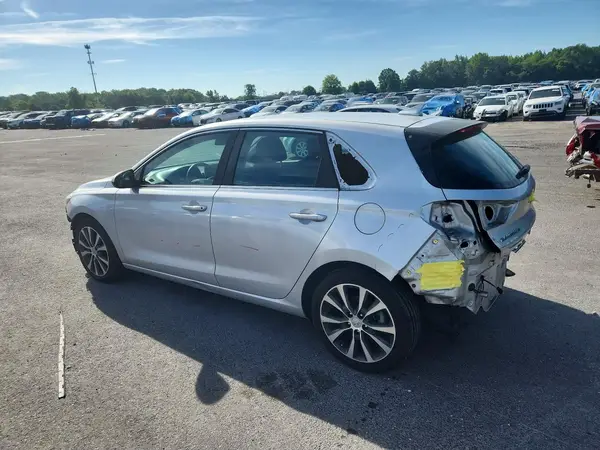 KMHH35LE9JU027914 2018 HYUNDAI ELANTRA - Image 2