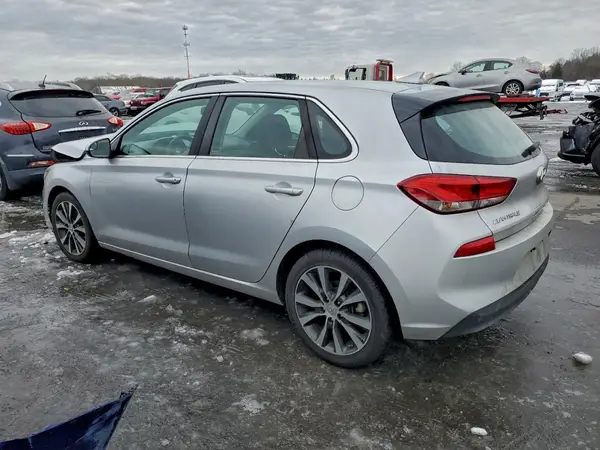 KMHH35LE9JU030814 2018 HYUNDAI ELANTRA - Image 2