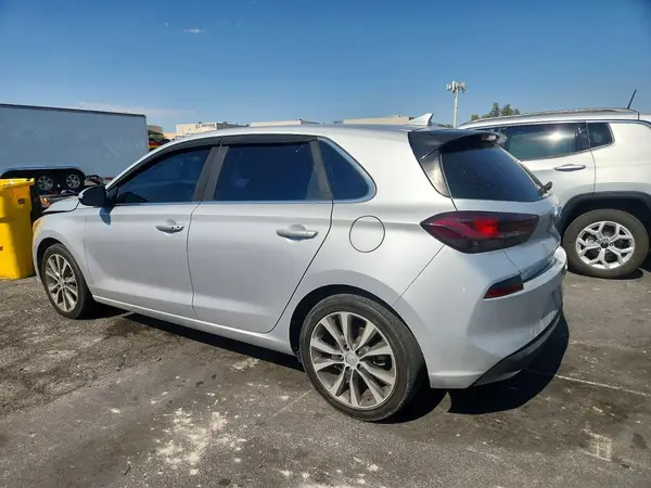 KMHH35LE9JU036483 2018 HYUNDAI ELANTRA - Image 2