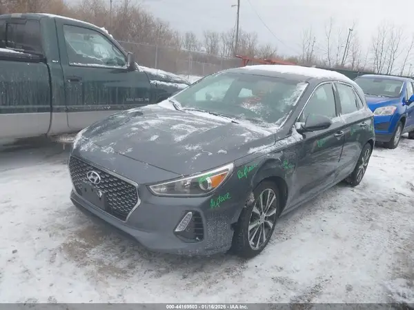 KMHH35LE9JU037620 2018 HYUNDAI ELANTRA - Image 2